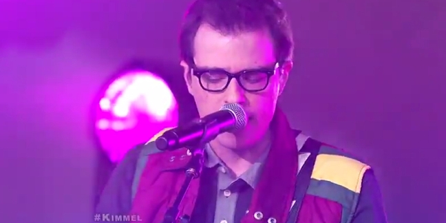 Weezer Perform "Ain't Got Nobody" on "Kimmel"