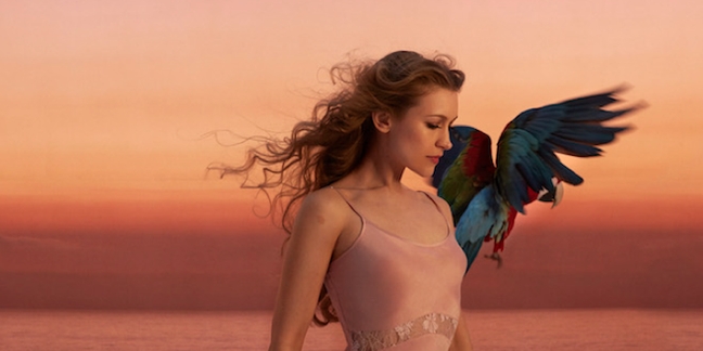 Joanna Newsom: "Spotify Is the Banana of the Music Industry. It Just Gives Off a Fume"