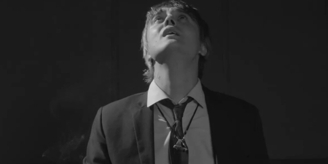 Peter Doherty Shares Video for Amy Winehouse Tribute "Flags of the Old Regime"