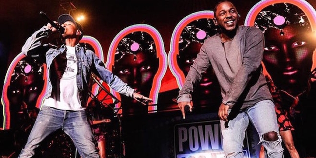 Kendrick Lamar and Pharrell Perform "Alright" in L.A.