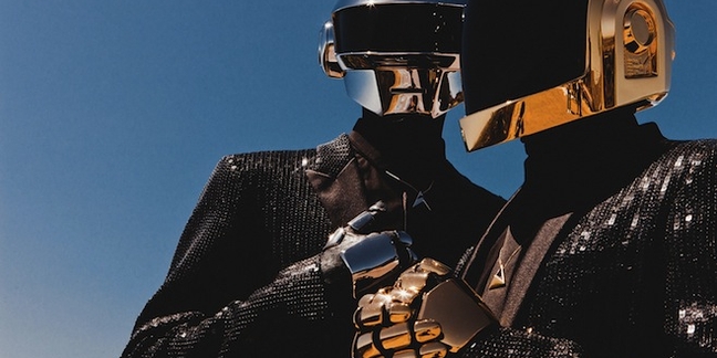 Daft Punk Perform at Coachella 2006 in Documentary Daft Punk Unchained Clip