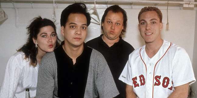 Here Are the Lyrics to the New Pixies Song Apologizing to Kim Deal