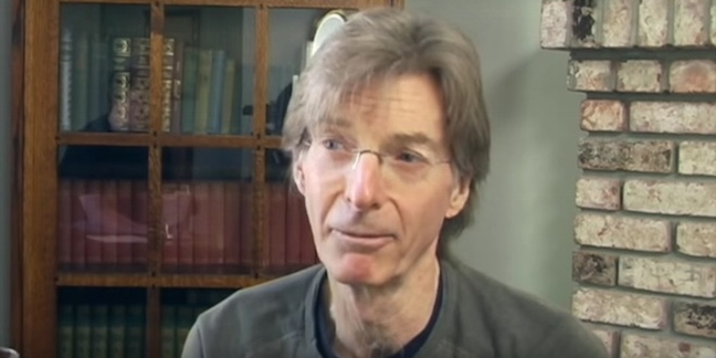 Grateful Dead's Phil Lesh Diagnosed With Cancer