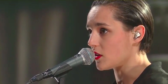Savages Perform "Adore" on "Colbert"