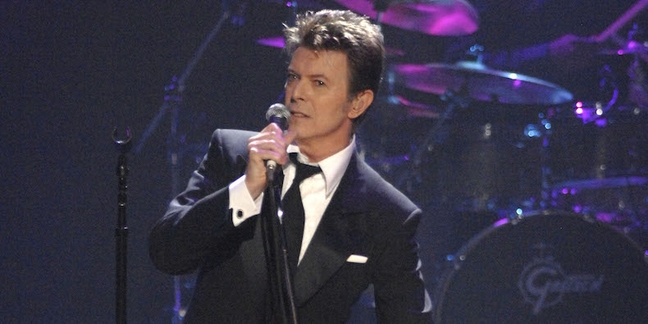 BRIT Awards 2017: Watch David Bowie’s Award Accepted by Michael C. Hall
