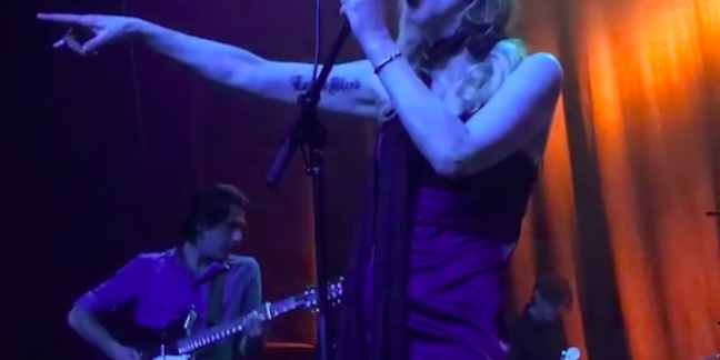 Courtney Love, Mark Ronson, Alison Mosshart Perform at Fleetwood Mac Fest