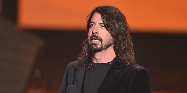 Dave Grohl’s Mom Interviews Dr. Dre, Amy Winehouse, Haim’s Moms for New Book