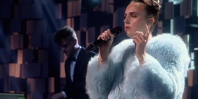 MØ Performs "New Year's Eve", "Lean On" at Nobel Peace Prize Concert in Oslo