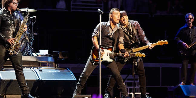 Bruce Springsteen Expands Tour