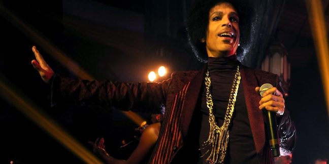 Prince Pays Tribute to Vanity at Solo Piano Concert 