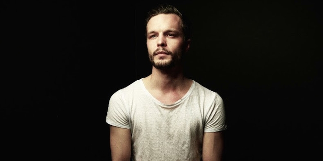 The Tallest Man on Earth Shares New Video for New Song “Time of the Blue”: Watch