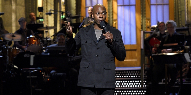 Watch Dave Chappelle’s “SNL Monologue”: “We’ve Actually Elected an Internet Troll as Our President” 