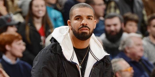 Drake Performs "One Dance" for the First Time at Rihanna Concert: Watch