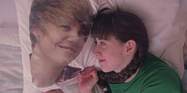 Frankie Cosmos Is Obsessed With Justin Bieber in Her "Art School" Video
