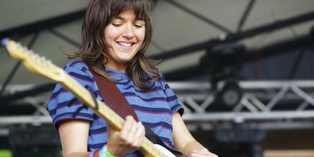 Courtney Barnett Performs "An Illustration of Loneliness (Sleepless in New York)" at Pitchfork's SXSW Party