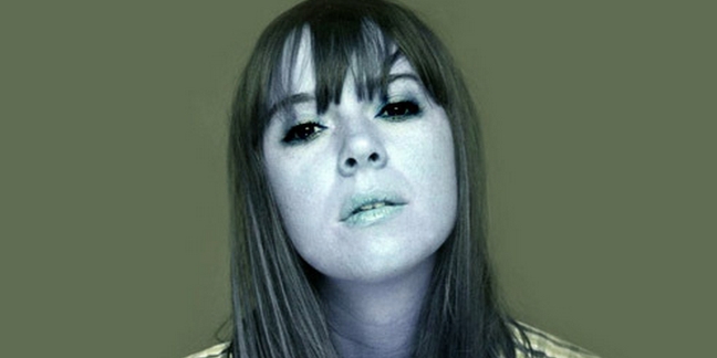 Cat Power Performs New Song at Istanbul Concert