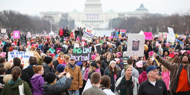 Michael Stipe, Yoko Ono, Jeff Tweedy, Grimes, More Participate in Women’s Marches