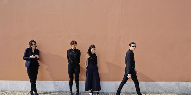 Savages Announce World Tour