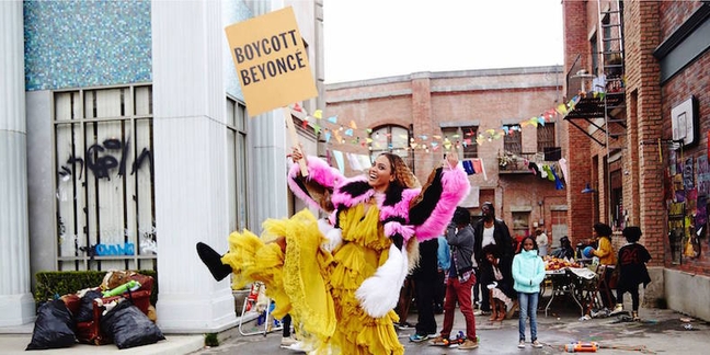 Check Out Beyoncé’s Lemonade Behind the Scenes Photos and New Merch