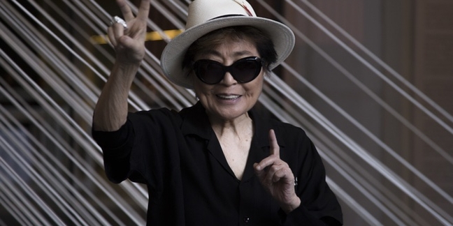 Yoko Ono Reportedly Hospitalized