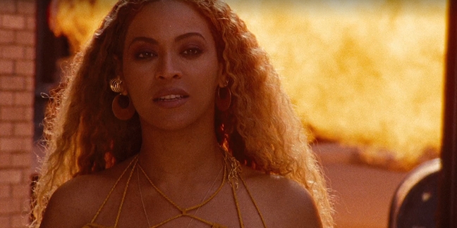 Beyoncé Releases New Album Lemonade Featuring Kendrick Lamar, Jack White, the Weeknd, James Blake