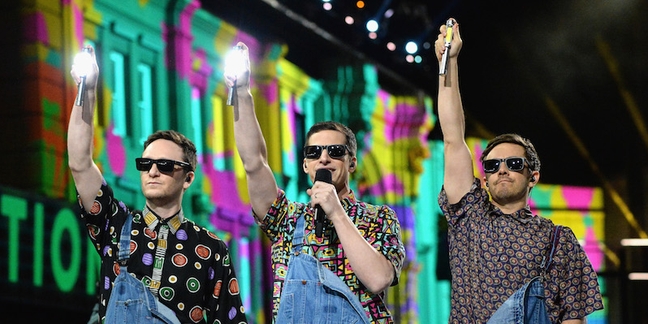 The Lonely Island Pay Tribute to Will Smith at the MTV Movie Awards: Watch