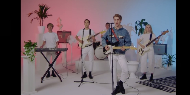 Porches Share New "Car" Video: Watch