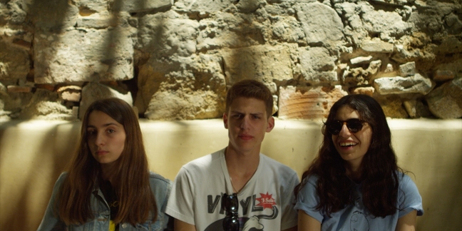 Mourn Play "Gertrudis, Get Through This!" and "Silver Gold", Get Interviewed at Primavera