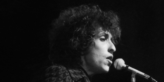 Bob Dylan Announces 36-Disc Set of 1966 Live Albums, Shares “Tell Me, Momma”: Listen