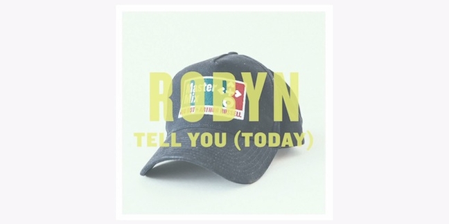 Robyn Covers Arthur Russell's "Tell You (Today)"