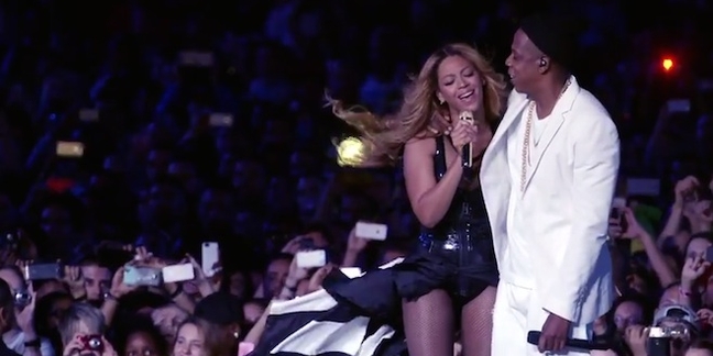 Beyoncé and Jay Z Perform "Young Forever" and "Halo" on HBO, With Wedding and Blue Ivy Footage
