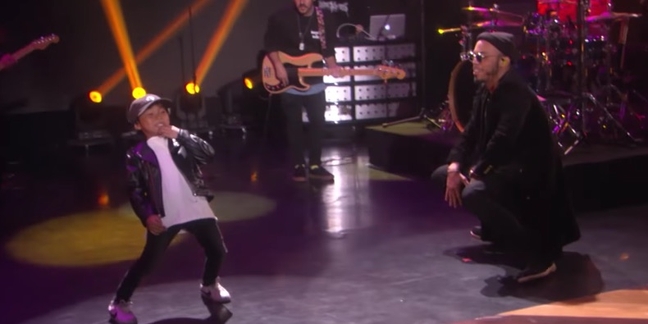Watch Anderson .Paak Dance With His Son on “Ellen”