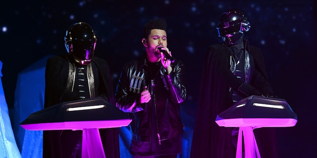 Grammys 2017: Watch Daft Punk Perform With the Weeknd