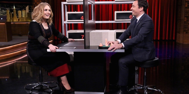 Adele Performs "Water Under the Bridge", Plays "Box of Lies" on "The Tonight Show"