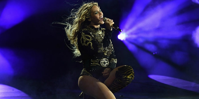 Beyoncé Arranges On-Stage Marriage Proposal for Dance Captain During “Single Ladies”: Watch