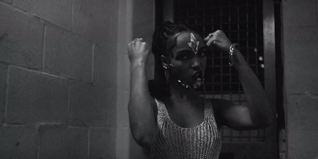 FKA Twigs Shares "Video Girl" Video