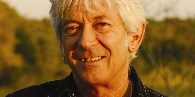 Ian McLagan, Small Faces and Faces Keyboardist, Has Died