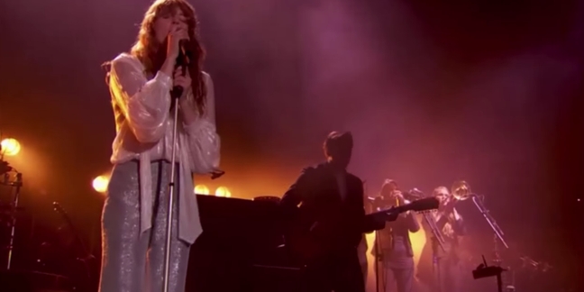 Florence and The Machine Cover Foo Fighters' "Times Like These" At Glastonbury