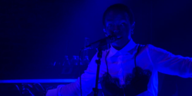 Lauryn Hill Performs "Ready or Not" in Brooklyn, Announces Pay-Per-View Concert Film