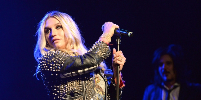 Kesha's Billboard Awards Performance Is Back On