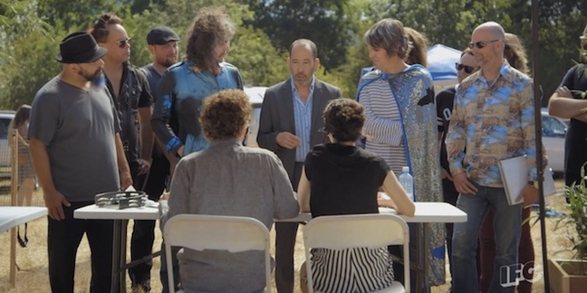 The Flaming Lips Have a Tense Confrontation on "Portlandia"