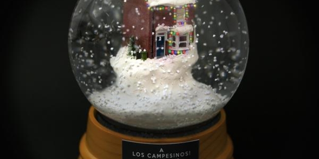 Stream the Los Campesinos! Holiday EP A Los Campesinos! Christmas Via Pitchfork Advance