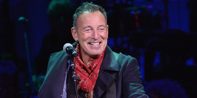 Bruce Springsteen Talks Life-Changing Music on “Desert Island Discs”: Listen
